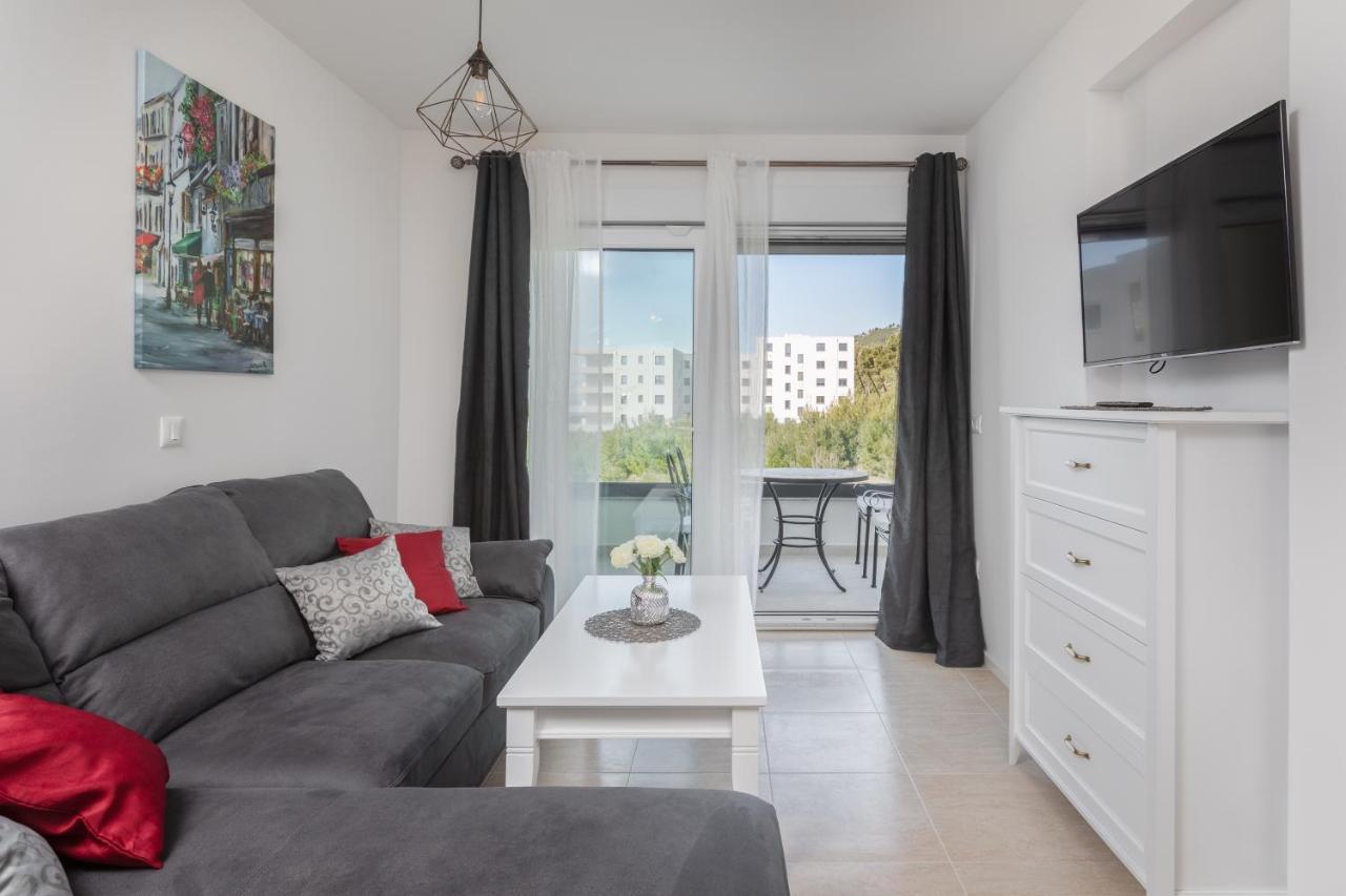 Apartment Oseka Makarska Zewnętrze zdjęcie